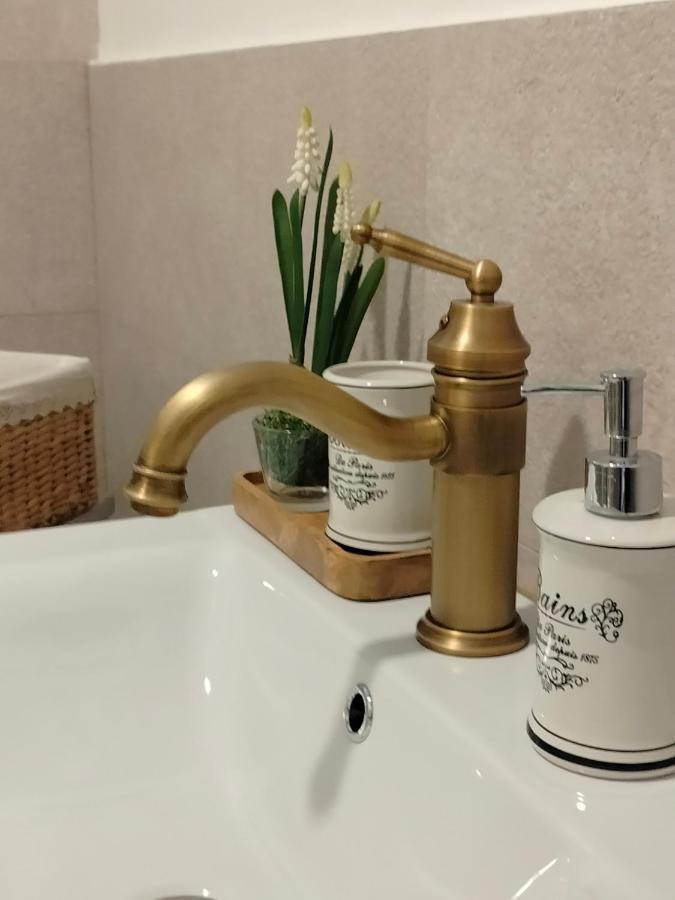 Ezuest Boroka Apartman Еґер Екстер'єр фото