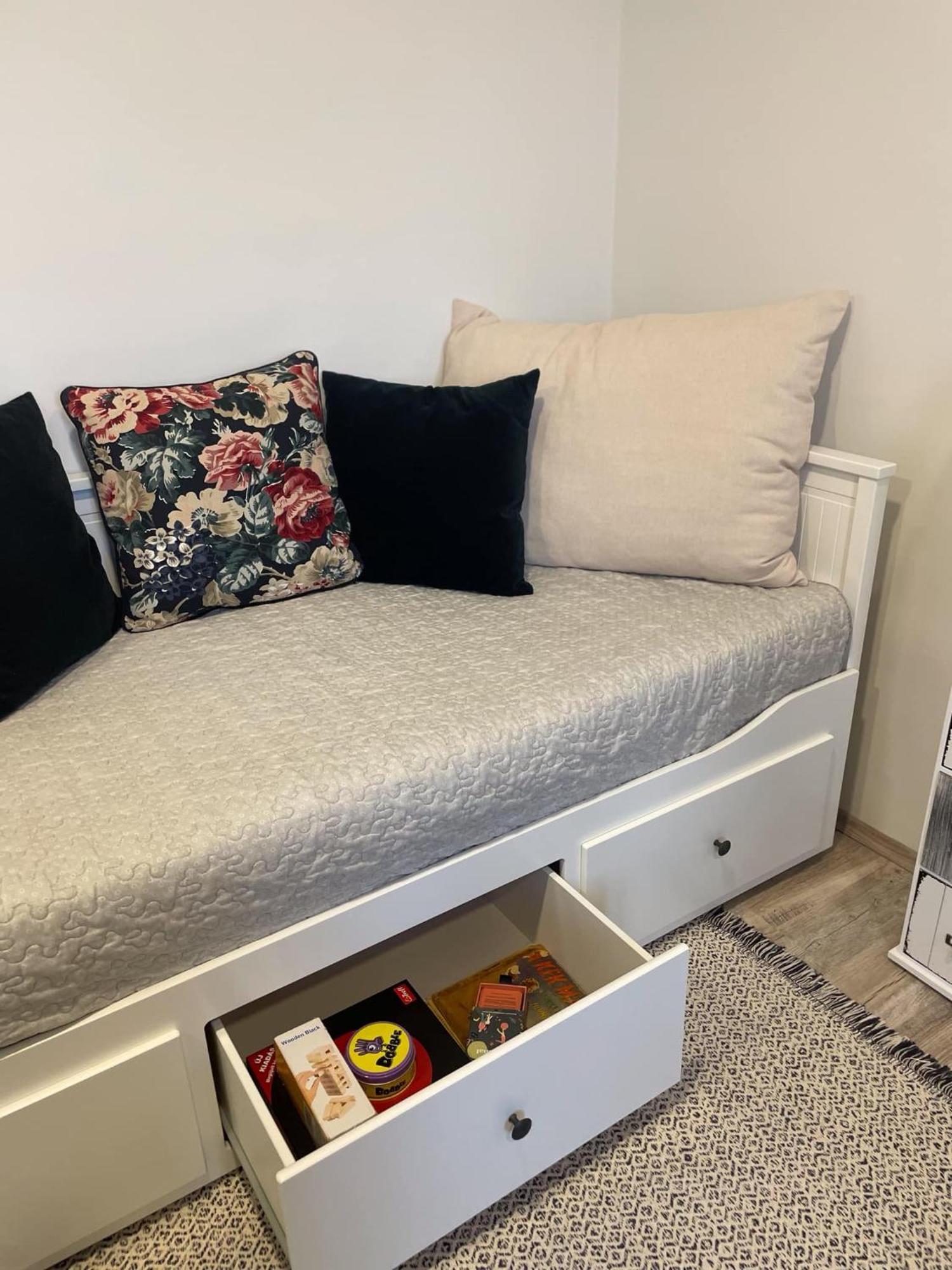 Ezuest Boroka Apartman Еґер Екстер'єр фото
